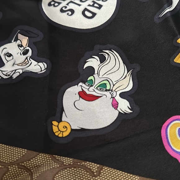 NWT Disney X Coach Signature Villains Print Silk Diamond Scarf Wrap Accessory - Picture 7 of 8